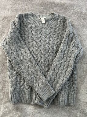 H&M Basic Cozy Grey Sweater